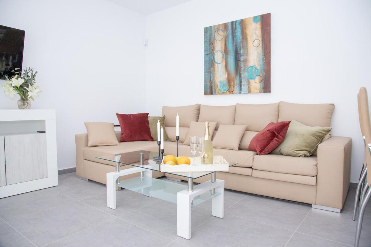 Apartment Family 6 Beachfront Corralejo By Holidays Home Exterior photo