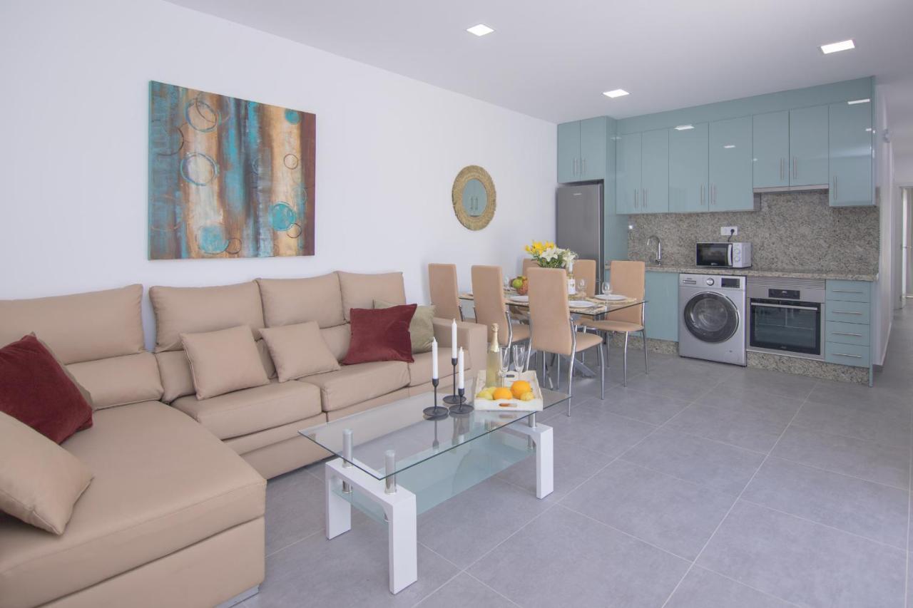 Apartment Family 6 Beachfront Corralejo By Holidays Home Exterior photo