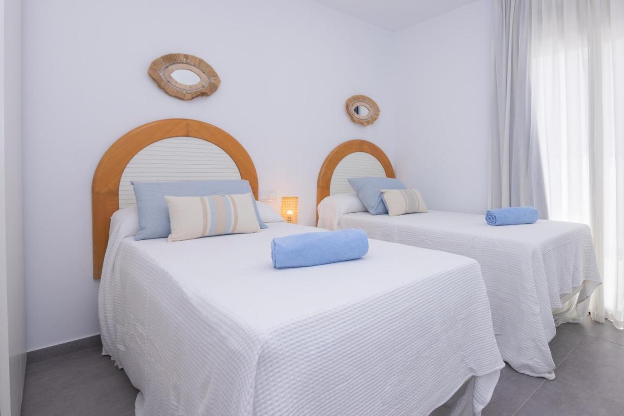 Apartment Family 6 Beachfront Corralejo By Holidays Home Exterior photo